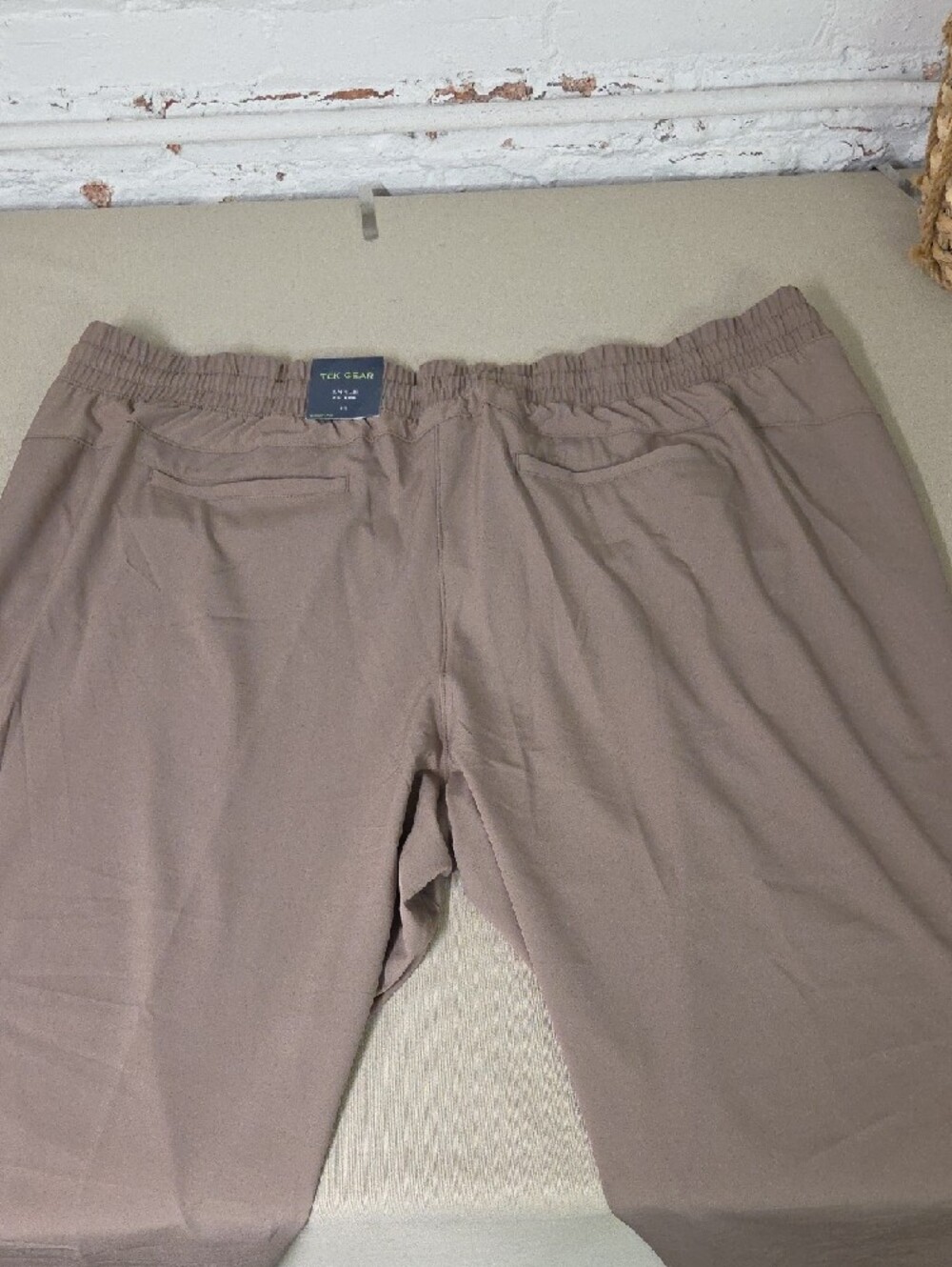 NWT Tek Gear Elastic-Waist  -MID RISE CROP  Taupe Brown SZ 3X